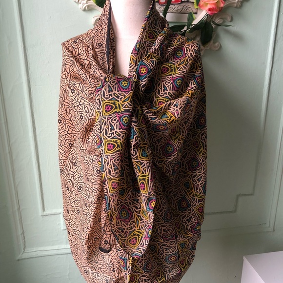 Vintage cotton abstract print scarf - Picture 5 of 8